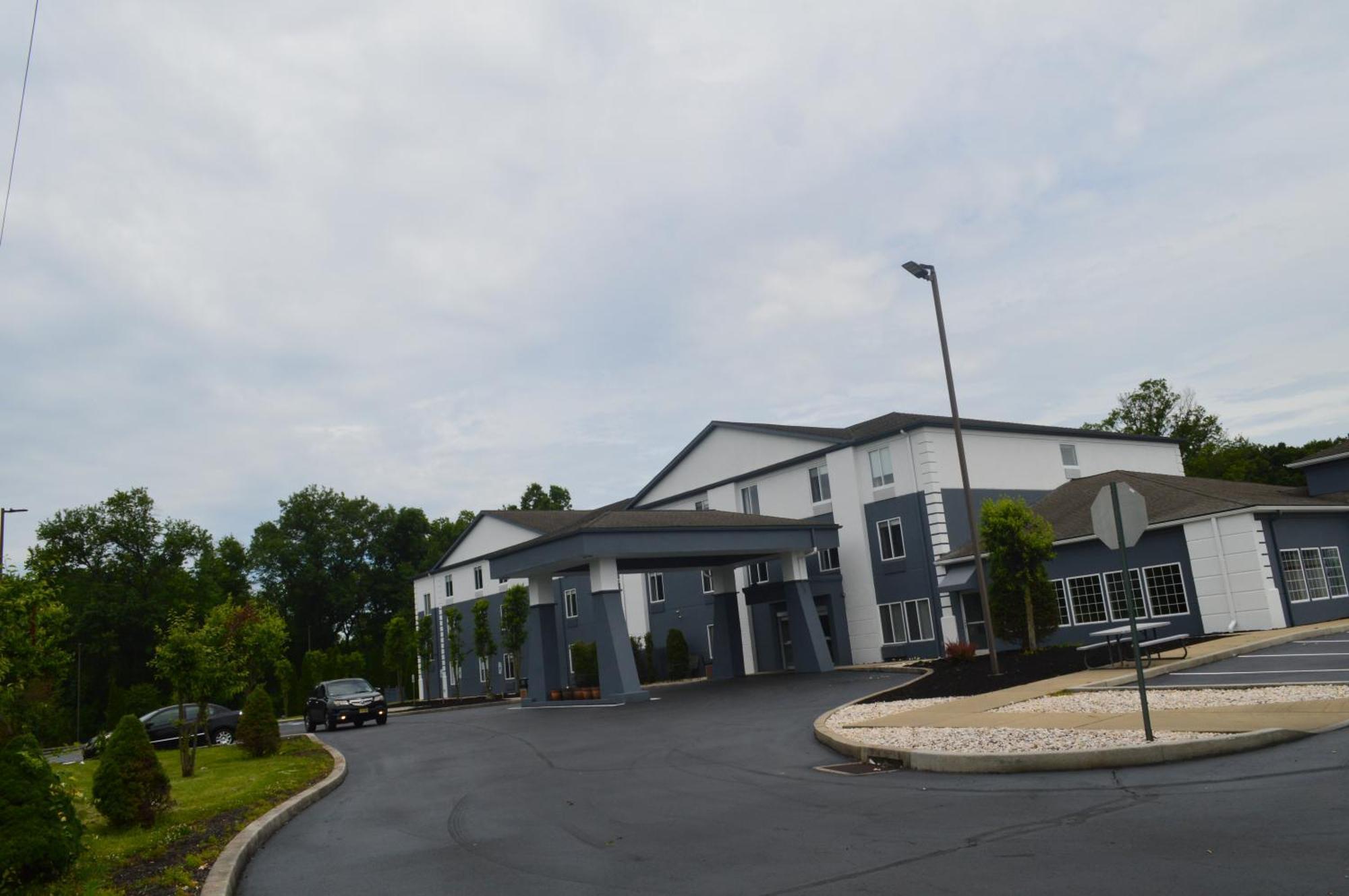 Comfort Inn & Suites Harrisburg-Hershey North Exterior foto
