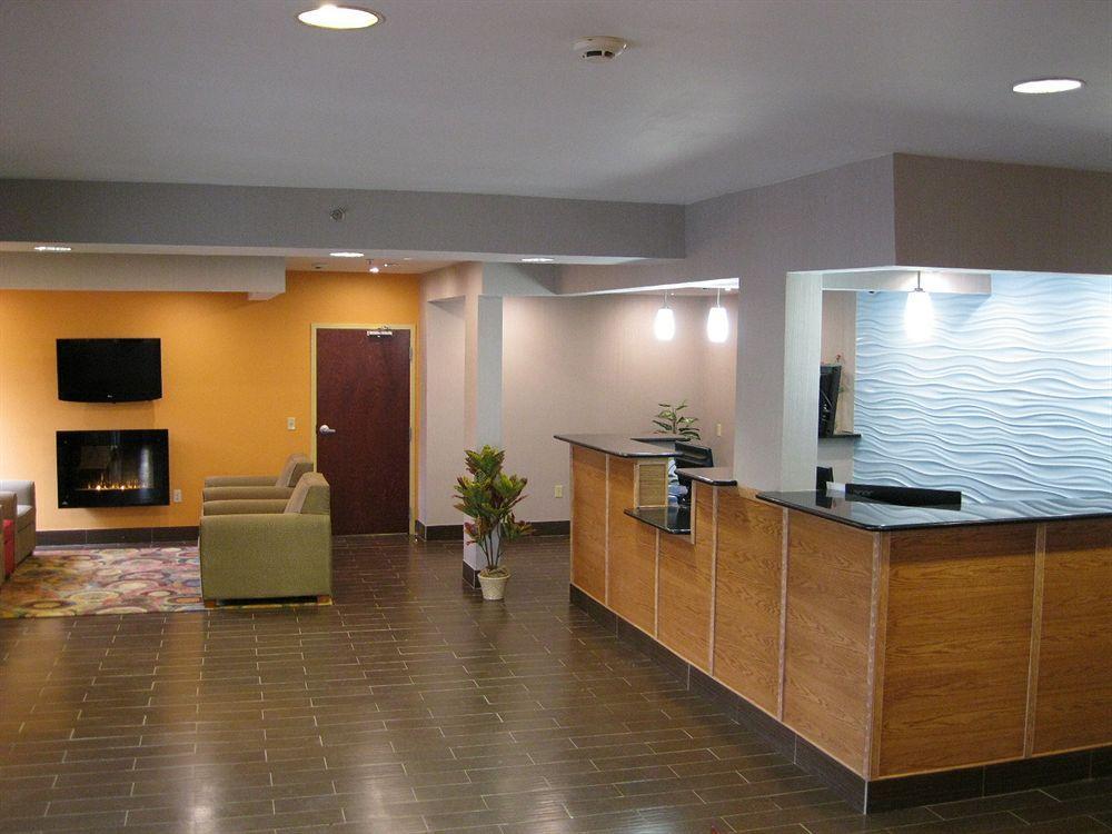 Comfort Inn & Suites Harrisburg-Hershey North Exterior foto