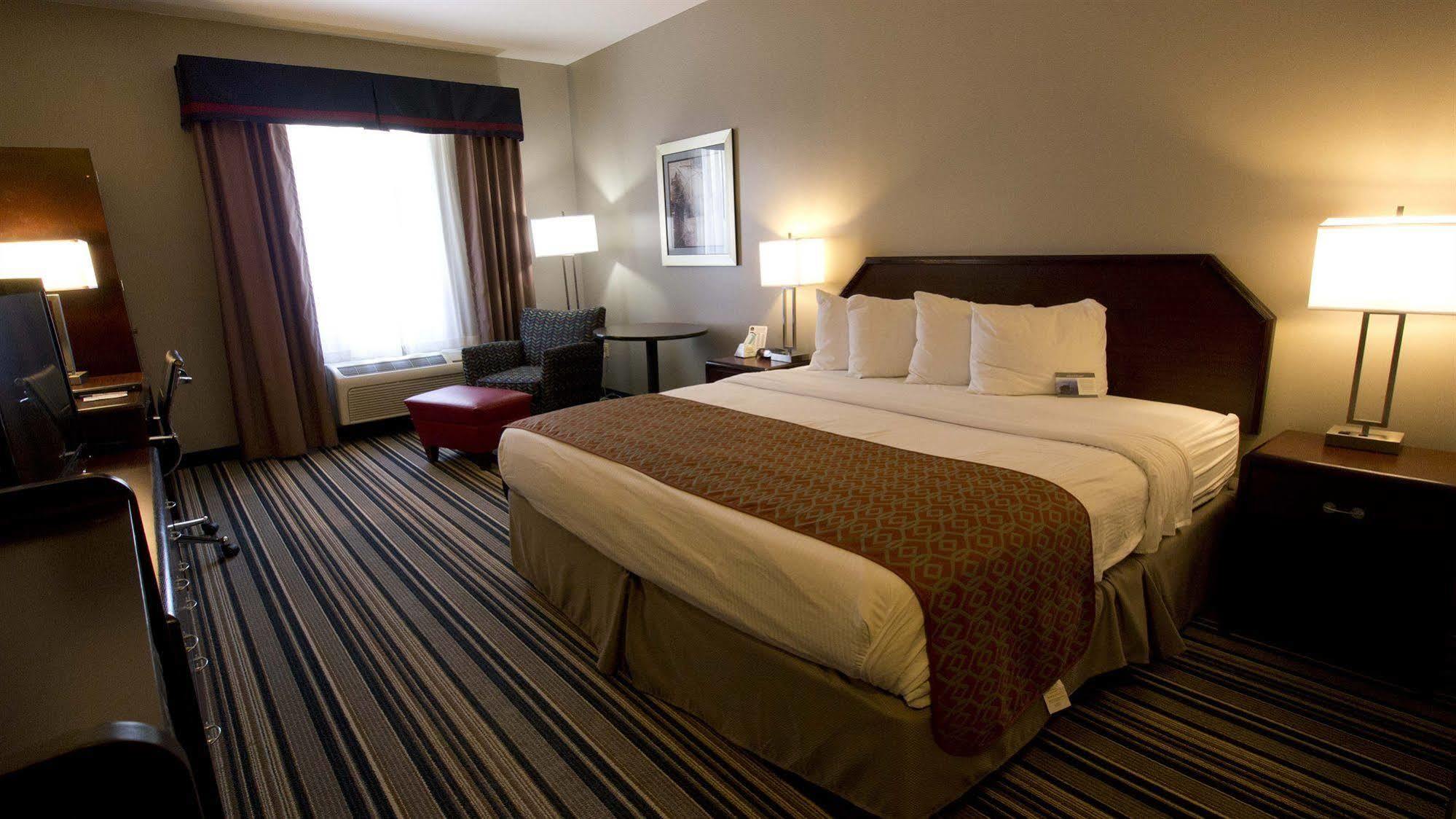 Comfort Inn & Suites Harrisburg-Hershey North Exterior foto
